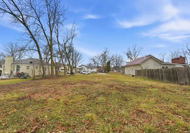 Photo 3 of Land for sale at 4519 Avondale Dr, Fort Wayne, IN 46806 | MLS# 202549241 | Listing updated on 2026-06-04