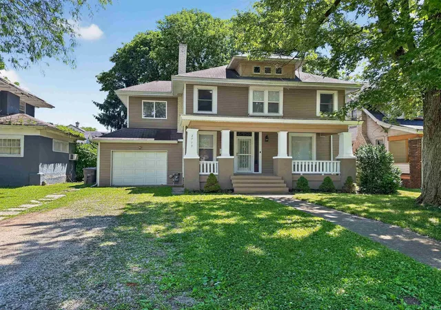 Photo 3 of Manufactured home for sale at 2713 Fairfield Ave, Fort Wayne, IN 46807 | MLS# 202549293 | Listing updated on 2026-09-15