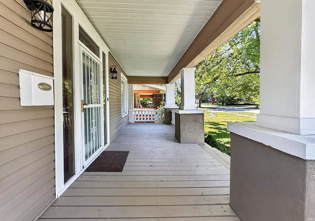 Photo 3 of Manufactured home for sale at 2713 Fairfield Ave, Fort Wayne, IN 46807 | MLS# 202549293 | Listing updated on 2026-09-15
