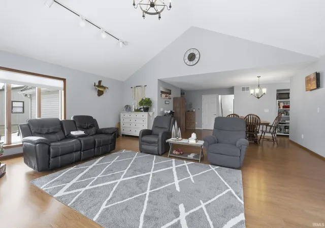 5th image of 1588 Country Homes Dr, Ligonier, IN 46767 | MLS# 202549867