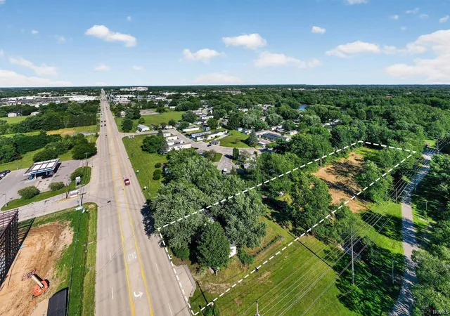 2nd image of 16974 Douglas Rd, Mishawaka, IN 46545 | MLS# 202600139