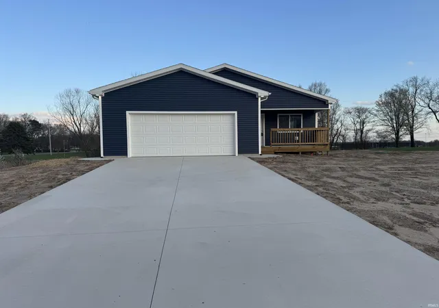 Homes for sale in Plymouth, IN | 11858 Ridgeview Dr, Plymouth, IN 46563 | MLS# 202600851