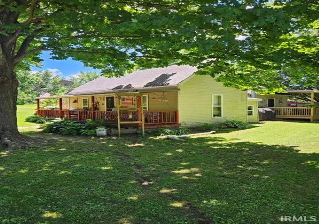 Photo 3 of Manufactured home for sale at 6862 N Jackson St, Attica, IN 47918 | MLS# 202601208 | Listing updated on 2026-07-11