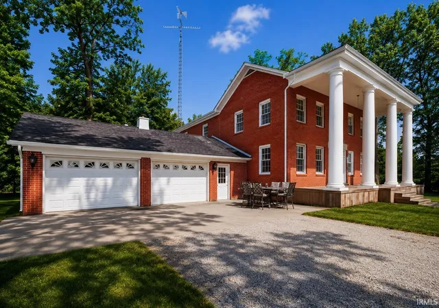 Photo 2 of Sale Pending at 8010 W County Rd 400 N, Royal Center, IN 46978 | MLS# 202601786 | Listing updated on 2026-09-10