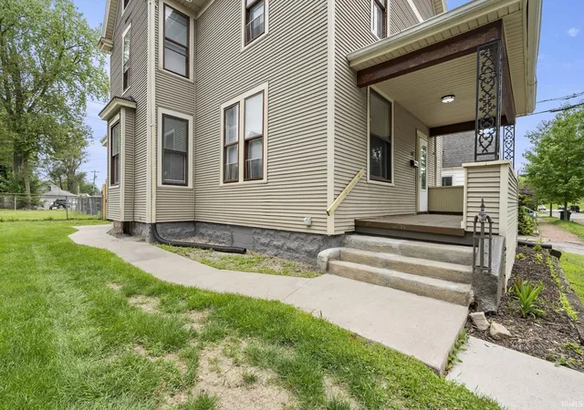4th image of 1018 Loree St, Fort Wayne, IN 46805 | MLS# 202601919