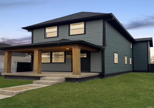 2nd image of 1438 S Illinois St, Indianapolis, IN 46225 | MLS# 202602220