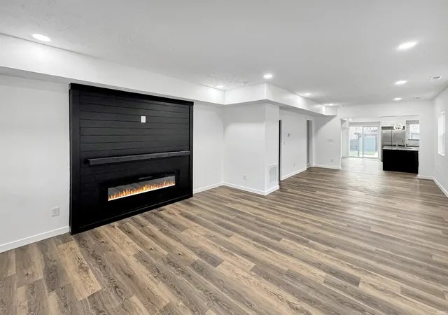 Photo 3 of Sale Pending at 1438 S Illinois St, Indianapolis, IN 46225 | MLS# 202602220 | Listing updated on 2026-09-14