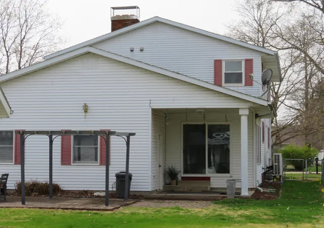Photo 36 of Manufactured home for sale at 211 W Section St, Milford, IN 46542 | MLS# 202602354 | Listing updated on 2026-07-20