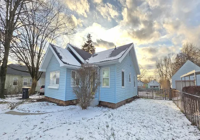 Photo 1 of Manufactured home for sale at 3812 Lillie St, Fort Wayne, IN 46806 | MLS# 202602647 | Listing updated on 2026-07-29