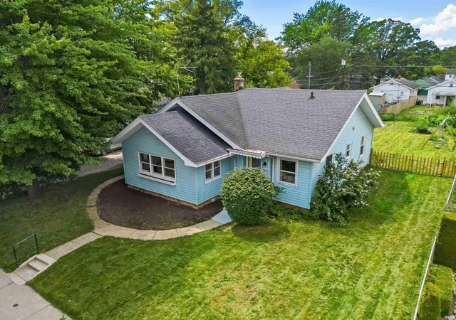 Photo 3 of Manufactured home for sale at 3812 Lillie St, Fort Wayne, IN 46806 | MLS# 202602647 | Listing updated on 2026-07-29