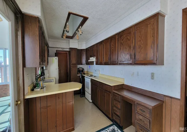 2nd image of 540 W Hastings St, Montgomery, IN 47558 | MLS# 202602981