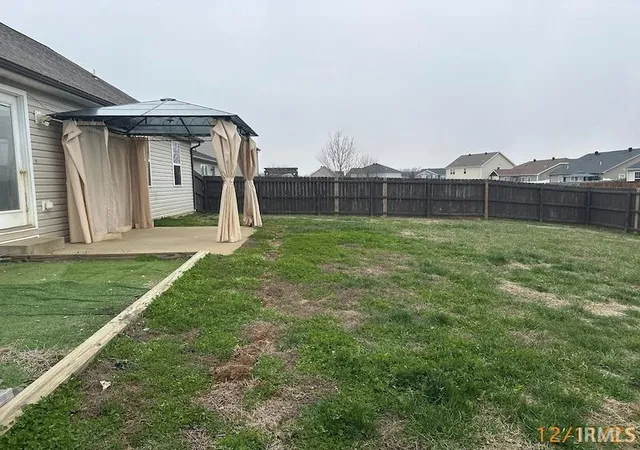 Photo 3 of Sale Pending at 4124 Eagle Watch Dr, Evansville, IN 47725 | MLS# 202603143 | Listing updated on 2026-07-07