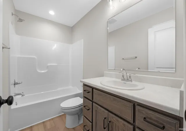 36th image of 10923 Oaklynn Reserve Blvd, Fort Wayne, IN 46835 | MLS# 202603403