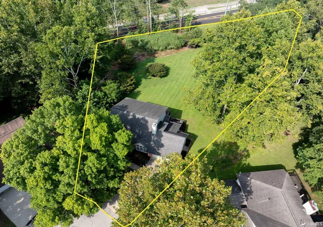 Photo 3 of Manufactured home for sale at 3100 S Autumn Ct, Bloomington, IN 47401 | MLS# 202603886 | Listing updated on 2026-08-05