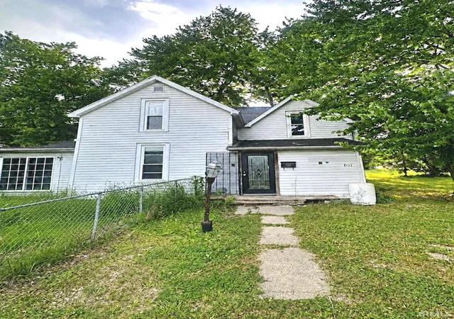 Photo 1 of Manufactured home for sale at 701 Park St, Loogootee, IN 47553 | MLS# 202603974 | Listing updated on 2026-09-02