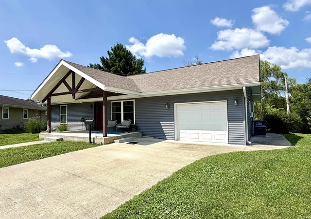 1st image of 17 Eastview Ct, Bedford, IN 47421 | MLS# 202604124