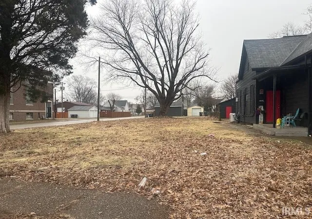 Photo 1 of Sale Pending at 1602 Delmar Ave, Evansville, IN 47712 | MLS# 202604158 | Listing updated on 2026-08-27