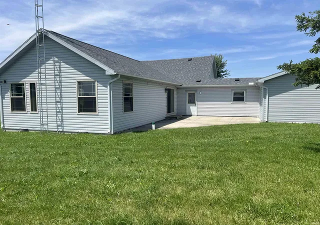 Homes for sale in Albany, IN | 9211 E Cr 500 N Rd, Albany, IN 47320 | MLS# 202604369