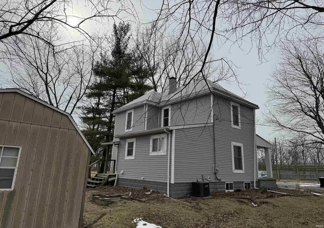 Photo 21 of Manufactured home for sale at 403 S Chestnut St, Earl Park, IN 47942 | MLS# 202604639 | Listing updated on 2026-03-12