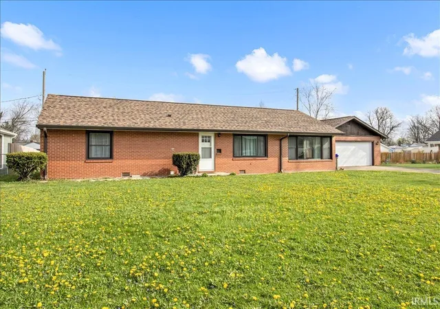 1st image of 4 Crestwood Dr, Winchester, IN 47394 | MLS# 202604949
