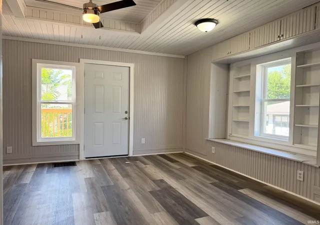 3rd image of 811 W Foster St, Kokomo, IN 46902 | MLS# 202605365