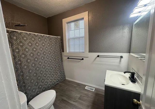 5th image of 1226 N Union St, Kokomo, IN 46901 | MLS# 202605562