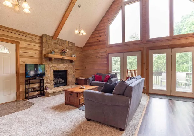 3rd image of 1275 N Sewell Rd, Bloomington, IN 47408 | MLS# 202605657