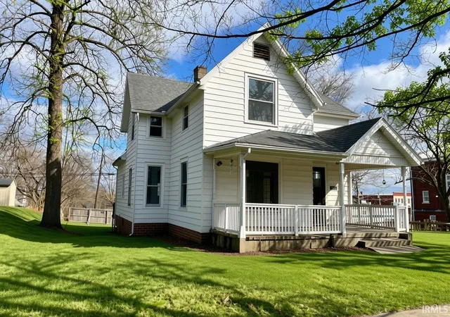 Photo 2 of Manufactured home for sale at 311 N Mill St, Veedersburg, IN 47987 | MLS# 202605705 | Listing updated on 2026-08-27