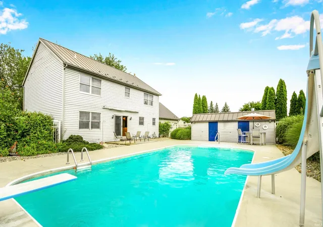 31st image of 806 Lydia Dr, Warsaw, IN 46582 | MLS# 202606106