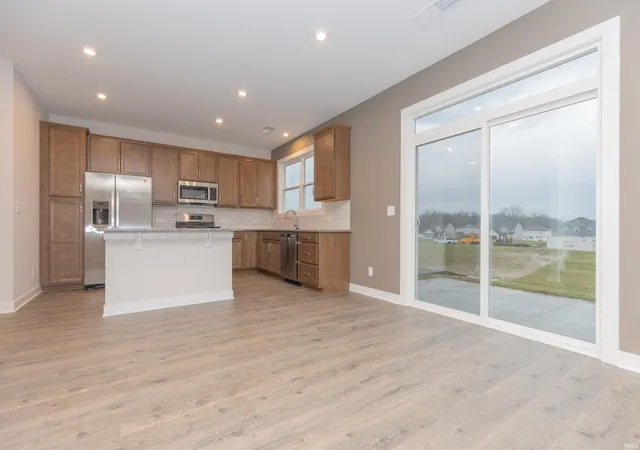 Photo 5 of Sale Pending at 11334 Goshen Dr, Evansville, IN 47725 | MLS# 202606348 | Listing updated on 2026-08-28