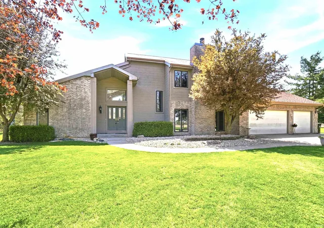 2nd image of 6620 Cr 11a Rd, Garrett, IN 46738 | MLS# 202606474
