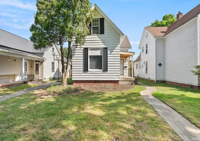 2nd image of 1712 Illinois St, Fort Wayne, IN 46808 | MLS# 202606833