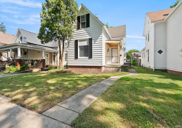 3rd image of 1712 Illinois St, Fort Wayne, IN 46808 | MLS# 202606833
