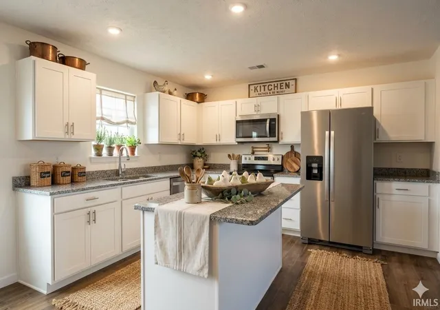 Photo 3 of Manufactured home for sale at 4633 Sassafras Ct, Evansville, IN 47725 | MLS# 202607589 | Listing updated on 2026-07-28
