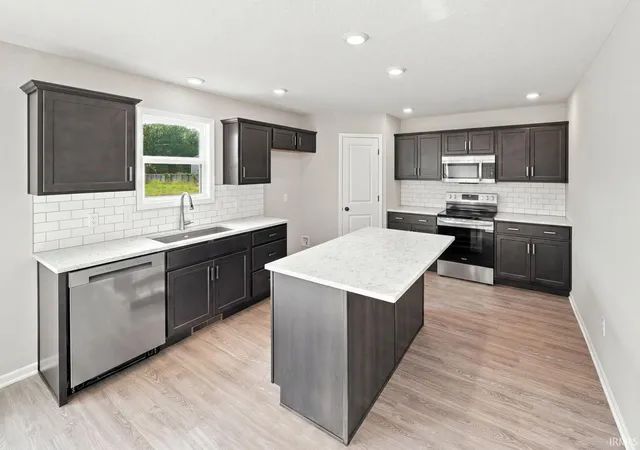 Photo 4 of Manufactured home for sale at 220 Contera Dr, Fort Wayne, IN 46818 | MLS# 202607823 | Listing updated on 2026-07-23