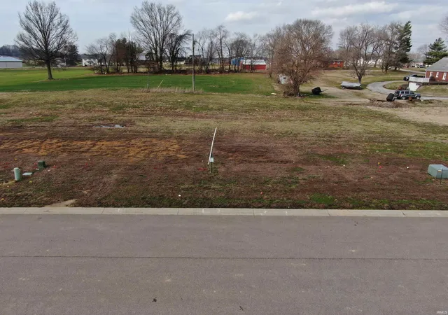 3rd image of 4710 Lemon Grass Ct, Evansville, IN 47725 | MLS# 202608159