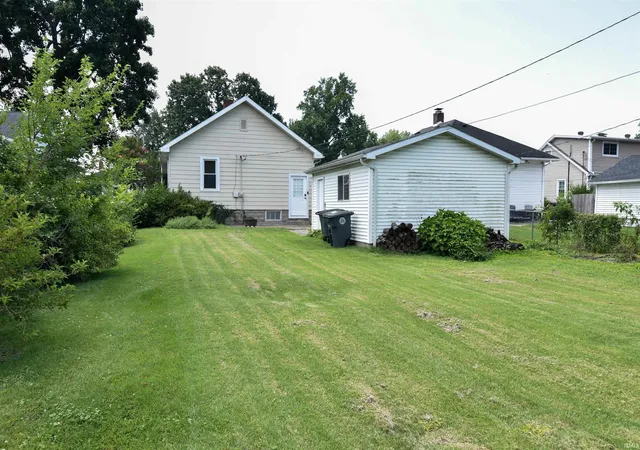 Photo 2 of Manufactured home for sale at 2120 E Blackford Ave, Evansville, IN 47714 | MLS# 202608204 | Listing updated on 2026-09-04