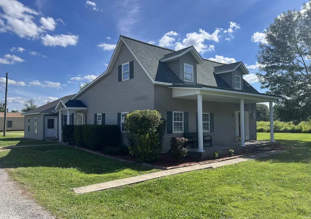3rd image of 10623 W 300 S, Lyons, IN 47443 | MLS# 202608472