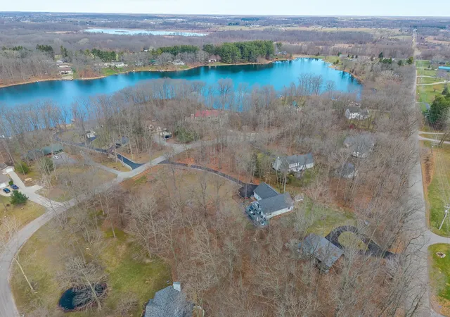 Homes for sale in Fremont, IN | 175 Lane 101 Lake Minifenokee, Fremont, IN 46737 | MLS# 202608520