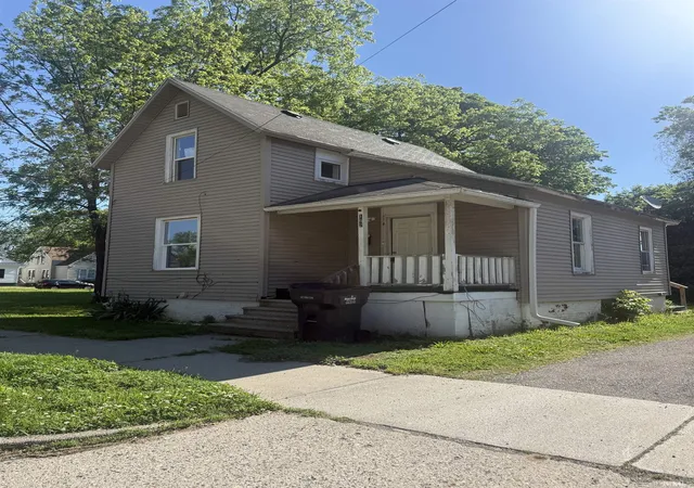 2nd image of 192 N 6th St, Elkhart, IN 46516 | MLS# 202609009