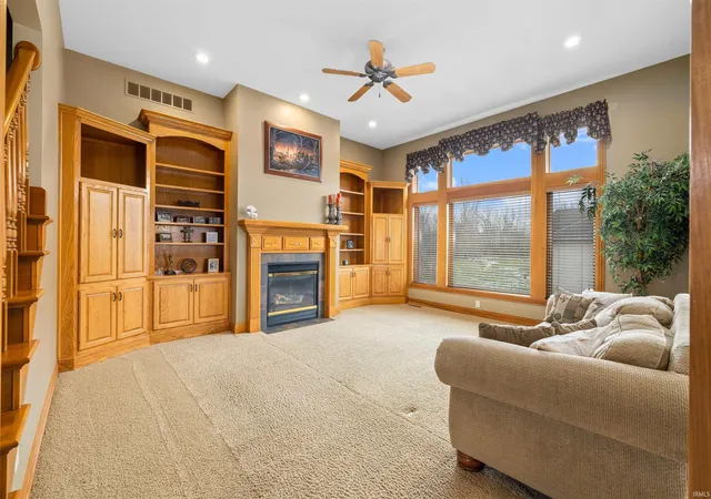 3rd image of 1201 Phaeton Wy, Auburn, IN 46706 | MLS# 202609124
