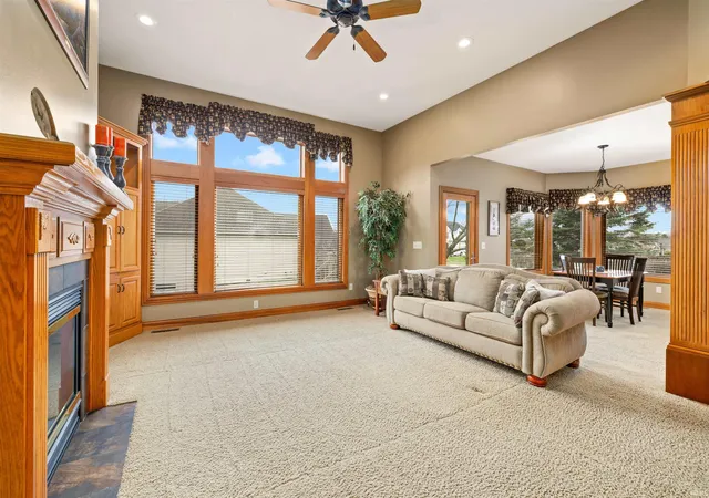 5th image of 1201 Phaeton Wy, Auburn, IN 46706 | MLS# 202609124