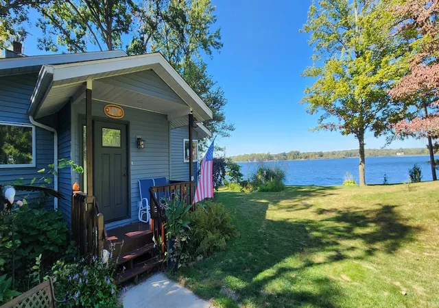 1st image of 420 Ems W17 Ln, North Webster, IN 46555 | MLS# 202609191