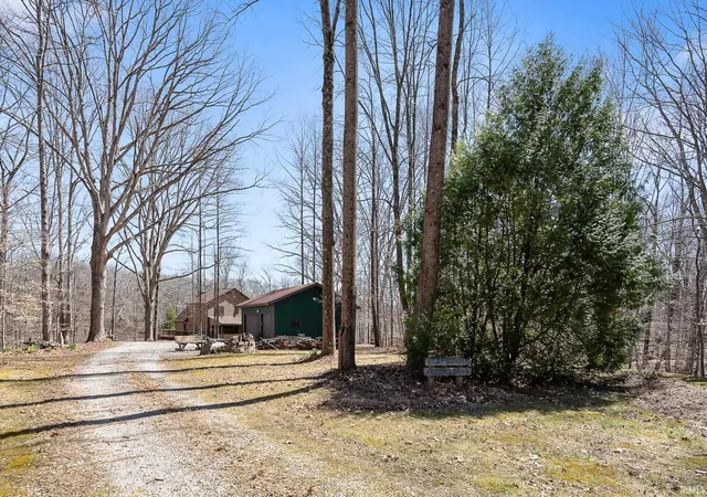 2nd image of 3265 N Lahr Dr, Martinsville, IN 46151 | MLS# 202609476