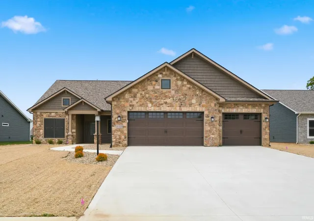 1st image of 2023 Approach Dr, Auburn, IN 46706 | MLS# 202609485