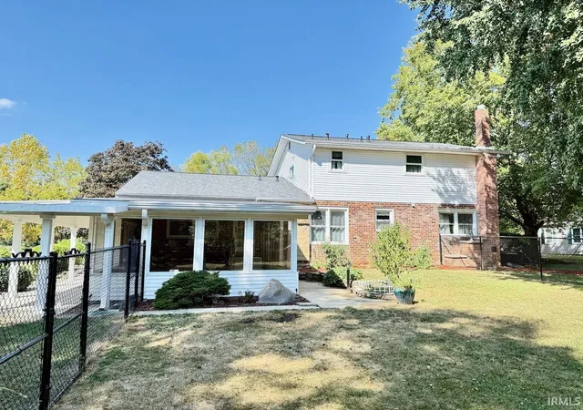 Photo 2 of Manufactured home for sale at 3505 W Pettigrew Dr, Muncie, IN 47304 | MLS# 202609540 | Listing updated on 2026-08-03