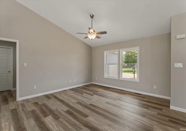 4th image of 1205 Stacey'S Meadow Ln, North Liberty, IN 46554 | MLS# 202609593