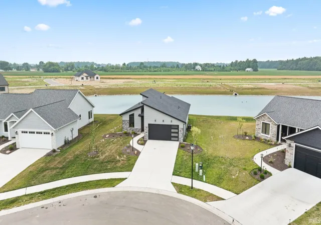 Photo 2 of Manufactured home for sale at 11161 Oaklynn Reserve Blvd, Fort Wayne, IN 46835 | MLS# 202609625 | Listing updated on 2026-09-09