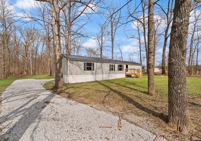 1st image of 1260 E County Line Rd Ne, Palmyra, IN 47164 | MLS# 202609757