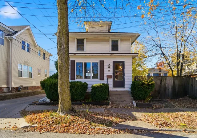 35th image of 2315 California Ave, Fort Wayne, IN 46805 | MLS# 202609860